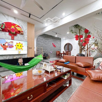 Siêu Phẩm Nhà Phố Minh Khai 35M2 5 Tầng Ô Tô Gần Nội Thất Đẹp Sát Time City Hơn 5 Tỷ