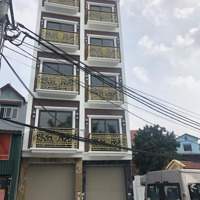 Nhà Đẹp Trục Chính - View Hồ - Ô Tô Tránh - Thang Máy - Kinh Doanh 44M * 5T- 8.7 Tỷ