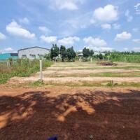 10x27 full thổ cư. Đường xe hơi, gần KCN. giá 850tr