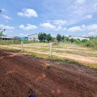 10x27 full thổ cư. Đường xe hơi, gần KCN. giá 850tr