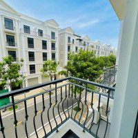 Bán Nhanh Nhà Phố 5 Tầng Vinhomes Diện Tích Sử Dụng ~ 500M2 Giá Bán 22Tỷ All In