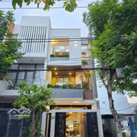 Kẹt Tiền Cần Bán Nhà Gấp Trong Chợ Bình Chánh,5X20M, Đang Cho Thuê Nguyên Căn 18 Triệu/Th. Giá Bán 935 Triệu