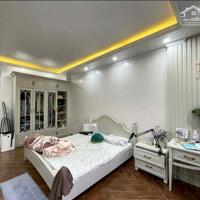 Cho thuê nhà Văn Cao, DT: 45m2, 3 phòng ngủ full đồ.