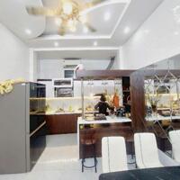 Nhà đẹp siêu hiếm tại phố Nguyễn Ngọc Vũ, q. Thanh Xuân diện tích 45m2 chỉ 9 tỷ