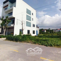 Lô Đất Vị Trí Đẹp Liền Kề Kcn Cầu Cảng Phước Đông, Giápmặt Tiềnđường Ql50, 150M2 Giá Chỉ 490 Triệu, Shr.