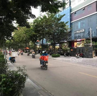 Hiếm.. 1112M2 Đất Mặt Phố Vũ Tông Phan. Mặt Tiền 12M. Lô Góc. Vỉa Hè. Giá Bán 200 Tỷ