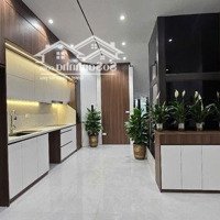 Nhà Mới, Đẹp Văn Chương - Đống Đa - Ngõ Thông - Kinh Doanh - 5 Tầng - Giá Bán 7,9 Tỷ