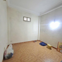 Siêu Hiếm - Bán Nhà Hồng Mai - 40M - 4 Tầng - Khung Cột Chắc Chắn - Lô Góc Ba Gác Tránh Sh - Đầu Tư