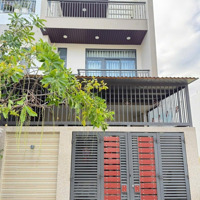 Cho Thuê Nhà Đẹp 3 Tầng 3 Ngủ Có Nội Thất Giá Bán 22 Triệu/Tháng Kđt Mỹ Gia