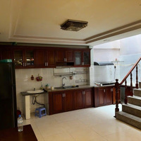 12 Triệu Lũy Bán Bích - 5,5*11M 2 Tầng Gồm 3Pn- 2 Vệ Sinhgiáp Q. Tân Bình - Bệnh Viện Tân Phú