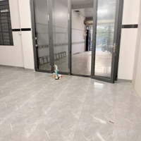Cho Thuê Dài Hạn..tiện Làm Kho, Xưởng Mặt Tiền Đường Nhựa