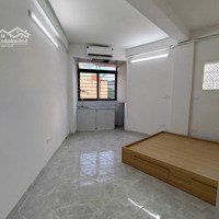 Triều Khúc 60M2 Giá Bán 13.2 Tỷ Doanh Thu Cao Ba Bước Ra Phố Vị Trí Đắc Địa - Khu Vực Nhu Cầu Thuê Cao
