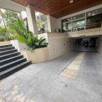 Bán Căn Góc 1073 Cách Mạng Tháng Tám (18X25M) 450M2, 5 Phòng Ngủ 7 Vệ Sinhtại Tân Bình, Hcm, View Đẹp 109 Tỷ