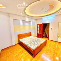 Bán Nhà Phố Nguyễn Khang, Nhà Đẹp Lung Linh, Gần Phố, Gần Hồ Điều Hòa, Gần Công Viên Cầu Giấy