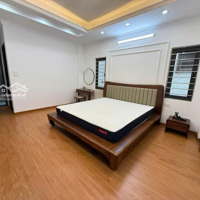 Chủ Chết Chứng, Bán Gấp Nhà Gần Công Viên Cầu Giấy 39M2 X 6 Tầng Thang Máy, Chỉ 7,85 Tỷ