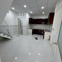 NHÀ ĐƯỜNG ĐIỆN BIÊN PHỦ , BÌNH THẠNH - 38M - 2 TẦNG - 2 PN - LÔ GỐC THOÁNG - XE HƠI TỚI NHÀ - THUẬN KINH DOANH - NHIỀU TIỆN ÍCH GIÁ
