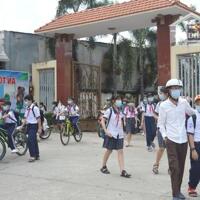 CẦN TIỀN BÁN NHANH 1023M2 ĐẤT NGAY KCN ĐANG HOẠT ĐỘNG ĐÔNG CÔNG NHÂN LÀM VIỆC. GIÁ 180TR