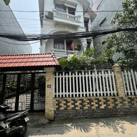 Bán Biệt Thự Sân Vườn 200M2 , Ngọc Thuỵ Long Biên , Ô Tô Đỗ Trong Sân , Giá Chào 25 Tỷo