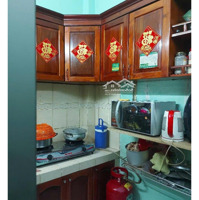 Bán Nhà Đường Nguyễn Chí Thanh Q10, Hẻm Xe Hơi, 42M2, Giá Chỉ 4,2 Tỷ Bớt Lộc