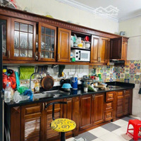 Bán Nhà Mặt Phố Vũ Hữu, 31,5 Tỷ, 112,1M2, Giá Tốt, Kinh Doanh Mọi Hình Thức, Ngõ Sau Nhà Rộng 3M.