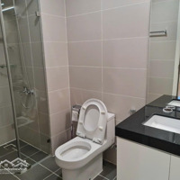 Cần Cho Thuê Căn Hộ Diamond Lotus Riverside ,Q8. Diện Tích: 79M2, 2 Phòng Ngủ 2 Vệ Sinh Giá Bán 16 Triệu. Liên Hệ: 0866688444 Phan Đăng