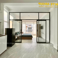 Cho Thuê Phòng Ban Công 40M2 Quận 1_Chợ Bến Thành_Tòa Nhà Ab_Tách Bếp_Đầy Đủ Nội Thất_Thang Máy