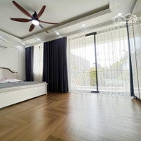 Mặt Phố Bát Khối, Long Biên,Diện Tích105 M, 6 T,Mặt Tiền6.2 M, Giá Bán 23 Tỷ 4,Diện Tíchrộng, Giá Rẻ, View Triệu Đô