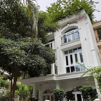 Bán Biệt Thự Khan Hiếm Đường Lê Văn Sỹ, Quận 3 - Dt: 14X18 - Kết Cấu: 3 Tầng + Áp Mái - Giá: 48 Tỷ