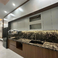 Nhà 5 Tầng Cổ Linh Cách Aeon Mall, Cầu Vĩnh Tuy 300M - 6.5Tỷ Mà Chỉ Phải Bỏ Ra Có Hơn 2 Tỷ Tiền Mặt