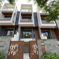 Bán Nhà Phố Mũi Né Summerland, Giá Vốn 6,715 Tỷ, 100M2, Phú Hài, Phan Thiết
