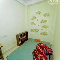 Thợ Nhuộm, Hoàn Kiếm.diện Tích18/20M2 X 5 Tầng,Mặt Tiền4,3M, Giá Bán 4,6 Tỷ. Trung Tâm, 15M Ra Mặt Phố.