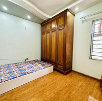 Cho Thuê Phòng Ngõ 50 Võng Thị Tây Hồ Hà Nội Giá Bán 2.6 Triệu Điều Hòa Nóng Lạnh Đầy Đủ Giờ Giấc Tự Do