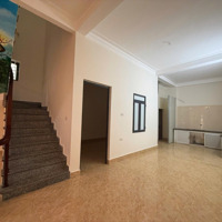 Chính Chủ Bán Gấp Nhà Mới 2,5 Tầng, 105M2 Lô Góc 2 Mặt Thoáng, Ô Tô Ngủ Trong Nhà, 4,9Tỷ