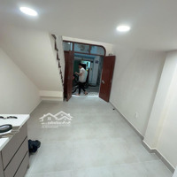 Bán Nhà Q4 - Nhà Mới - Sổ Hồng Riêng - 2Pn 2 Vệ Sinh- Nở Hậu Tài Lộc ( Không Đăng Ảo )