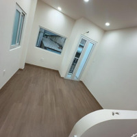Bán Nhà Q4 - Nhà Mới - Sổ Hồng Riêng - 2Pn 2 Vệ Sinh- Nở Hậu Tài Lộc ( Không Đăng Ảo )