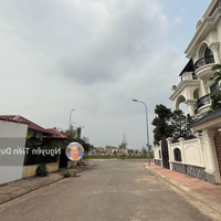 Bán 440M2 Và 445M2 Góc 2 Mặt Tiền Giá Chỉ Từ 32 Triệu/M2 Sẵn Sổ Đỏ Gần Hồ, Hải Sản Ngon