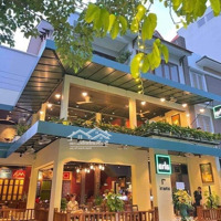 Cho Thuê Nhà Mp Xuân Diệu - Tây Hồ 200M X 5 Tầng, Mặt Tiền 14M, Vị Trí Cực Đẹp, View Hồ Tây.
