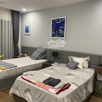Bán Căn Hộ Chung Cư Golden Land, 9,5 Tỷ, 166M2, 3 Phòng Ngủ 3 Vệ