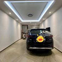 Bán Nhà 7 Tầng Phân Lô 118 Nguyễn Khánh Toàn 50M2 - Gara Ô Tô - Thang Máy - Ở Luôn, Giá Bán 19.3 Tỷ!