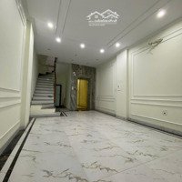 Chính Chủ Cần Bán Nhà Phân Lô - 7 Tầng Thang Máy - Full Nội Thất - Dịch Vụ Cây Quýt - Văn Khê