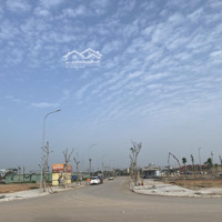 Shophouse 5 Tầng Phía Nam Bắc Giang( Cạnh Nhà Thi Đấu Tỉnh) View Công Viên Hồ Cực Đỉnh