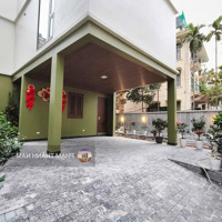 Cho Thuê Biệt Thự 500M 6 Phòng Ngủ 3.5 Tầng Bể Bơi Phố Tô Ngọc Vân, Tây Hồ, Hà Nội