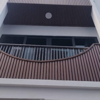 Bán Nhà Phân Lô Vip Nguyễn Văn Huyên - 50M - 7 Tầng - 4M Mặt Tiền - 19.3 Tỷ