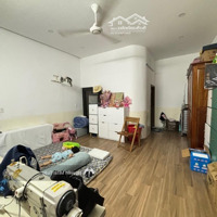 Bán Nhà Huỳnh Văn Bánh 86M2 (5X17) - Kc 4 Tầng Đúc, 6 Phòng Ngủ 7 Vệ Sinh Khu An Ninh, Cách 20M Ra Mặt Tiền