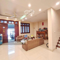 Bán Nhà Mặt Ngõ Phố Cổ Linh, Thạch Bàn, 3 Tầng,Diện Tích140M2,Mặt Tiền6.2M, Đường 8M, 3 Ô Tô Tránh Nhau