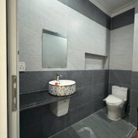  BÁN NHÀ 1 TRỆT 2 LẦU KHU PHỐ NGỌC LAN PHƯỜNG 8 VĨNH LONG (NGAY BẾN XE MỚI PHƯỜNG 8 )