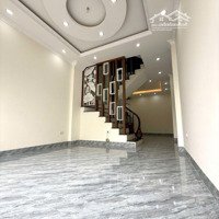 Bán Gấp Nhà Mới 5Tầng, Dân Xây Kiên Cố, Sát Ql 32. Ở Đức Thượng_ Hoài Đức.
