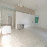 Bán Nhà 3 Mặt Tiền Đường 10X22M