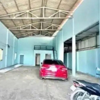 Cho Thuê Kho Xửơng: 250M2 Giá Bán 9 Triệu, Đường Xe Tải, Tại Xã Tân Thới Nhì Hóc Môn Tphcm.