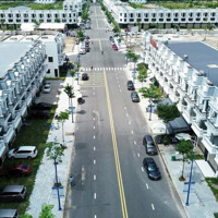 Nhà Hiện Đại 1 Trệt 2 Lầu Diện Tích Sử Dụng 250M2 Ngay Tthc - Ngân Hàng Hỗ Trợ 80%